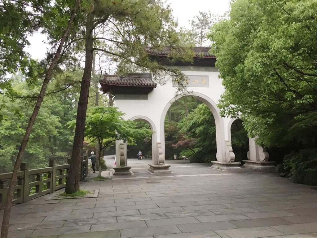 Two Towns Hostel Hangzhou Exteriör bild